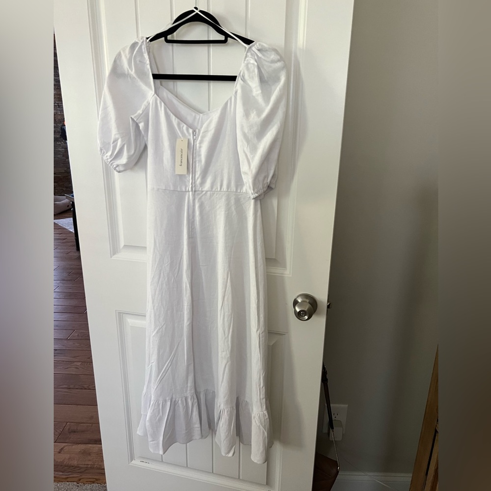 Francesca’s Dress - Picture 9 of 10